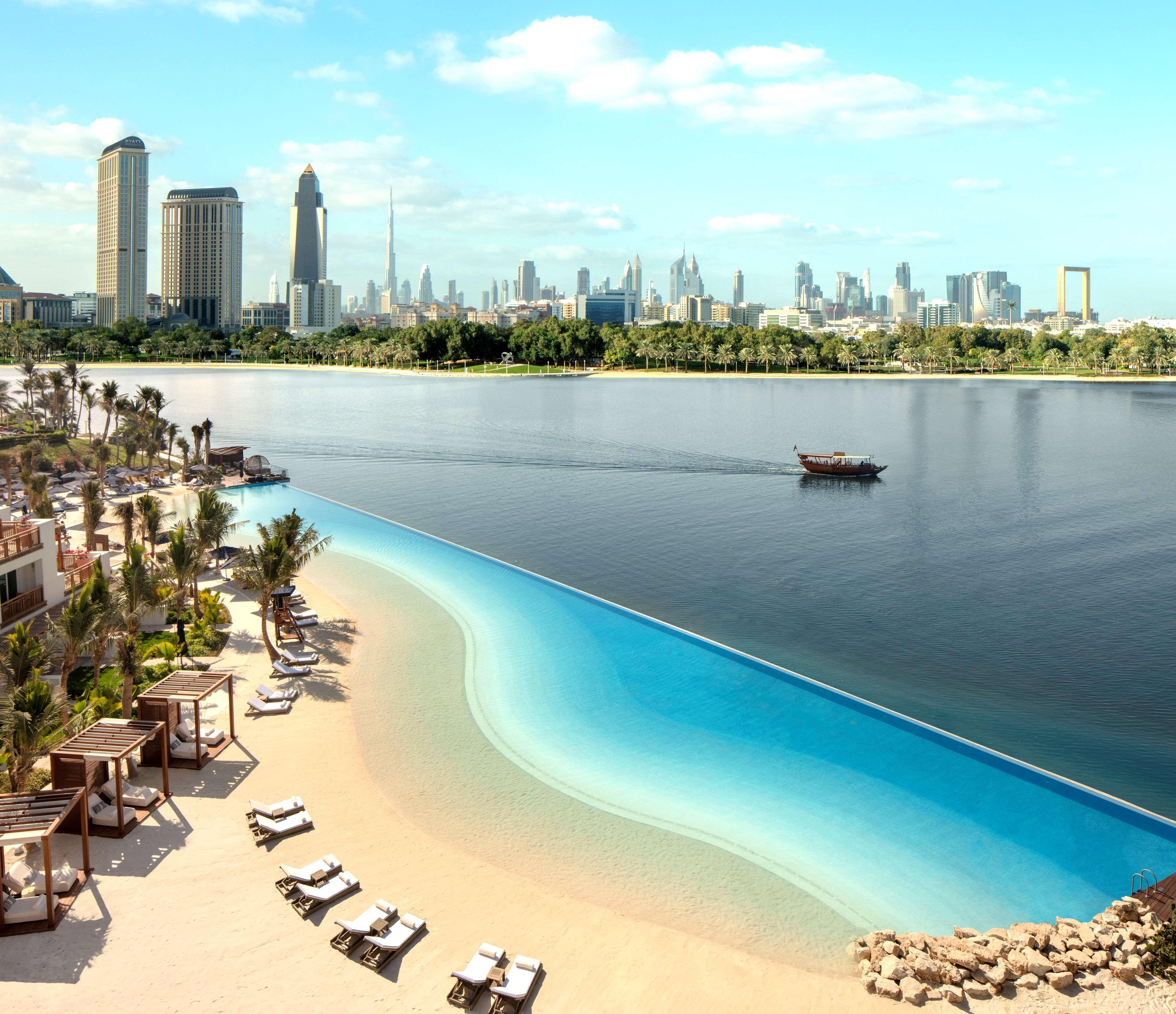 Hotel Park Hyatt Dubái Exterior foto Dubai Canal